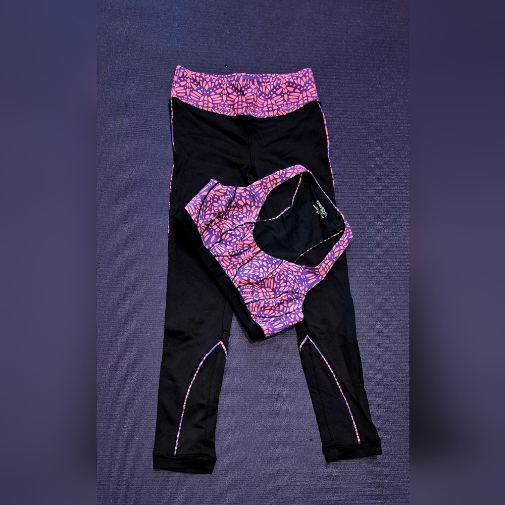 *NWOT*Bebe Sport 2-PC Blk/Laser Print Bra Top & Leggings - XS/Petites